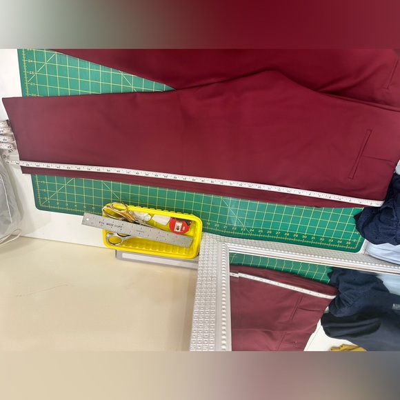 Rachel Zoe Wine Red Garment - Picture 3 of 9